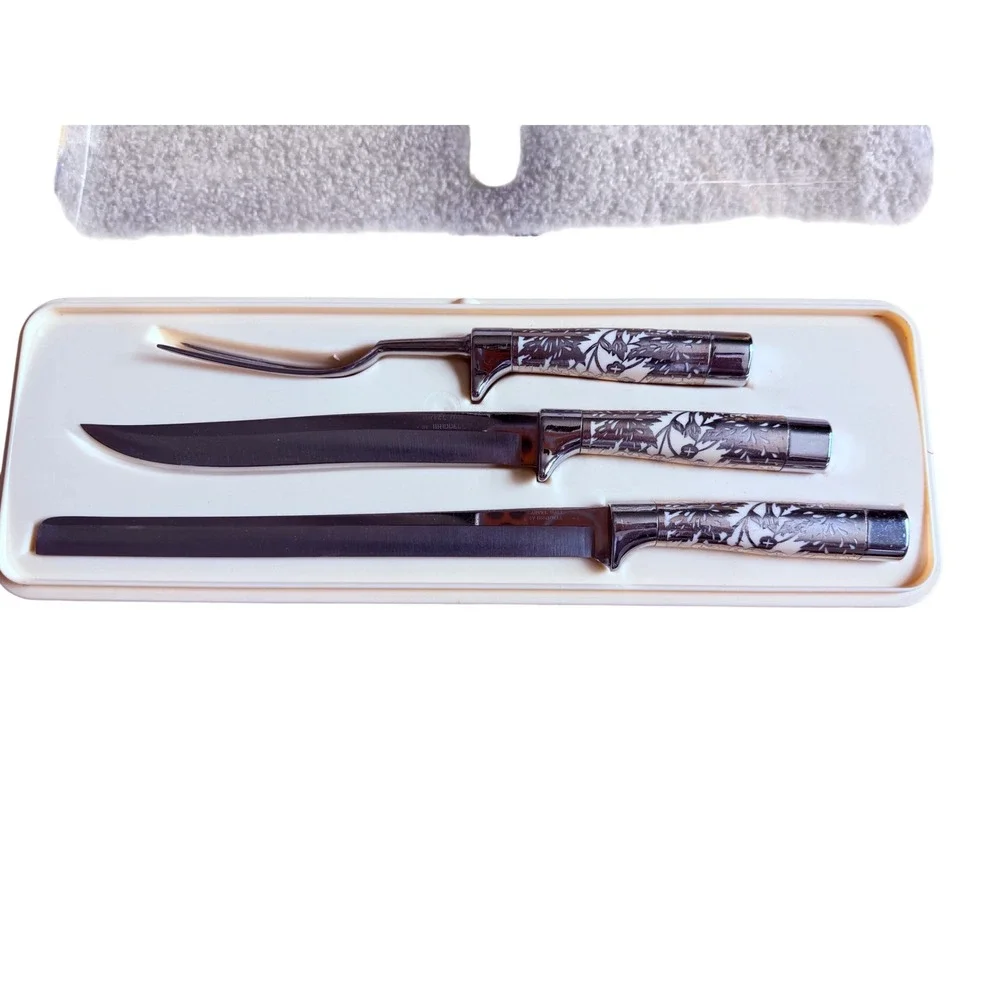 Carvel Hall by Briddell Fine Cutlery 3 Piece Carving Set Floral Filigree
